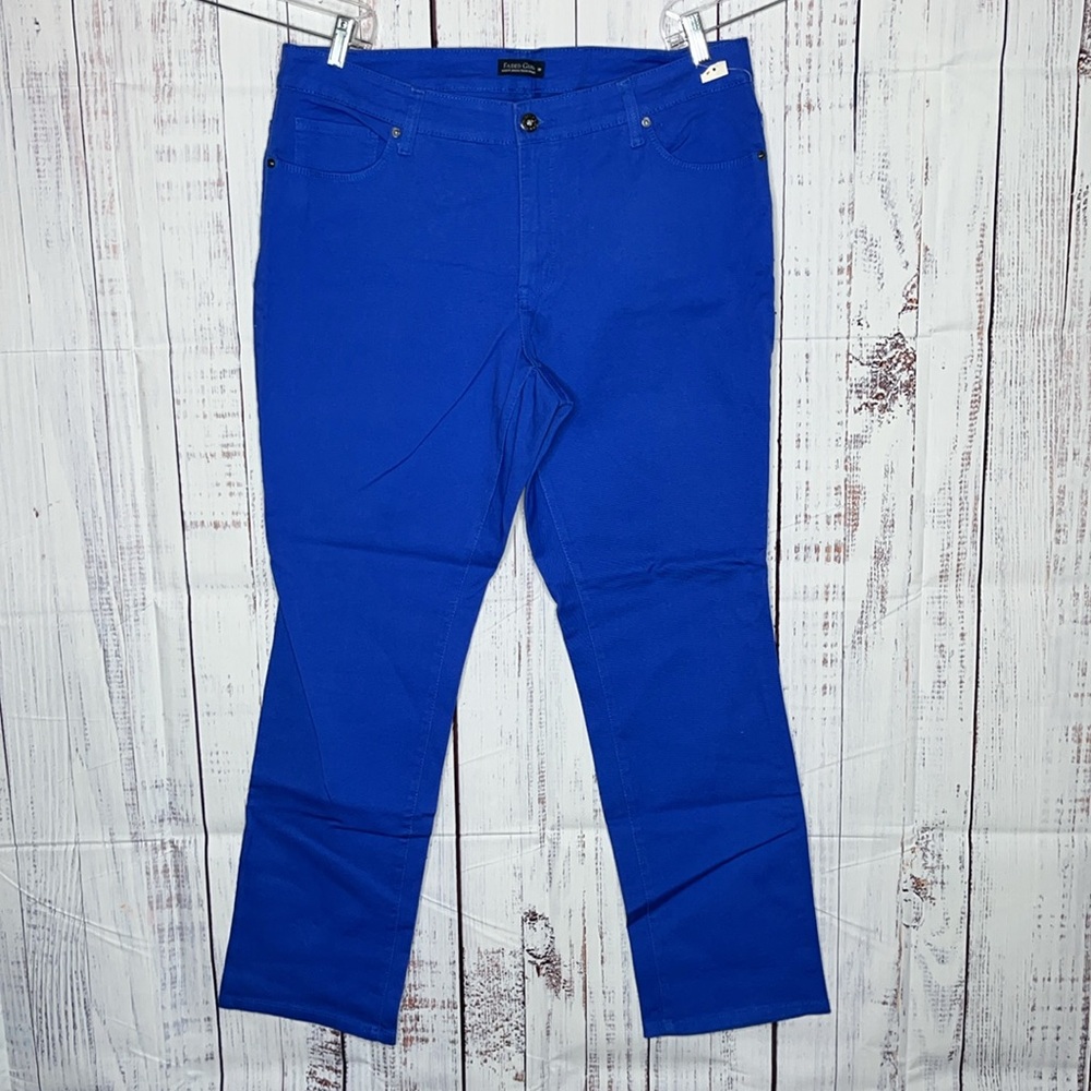 Faded Glory Women's Straight Leg Jeans in Royal Blue